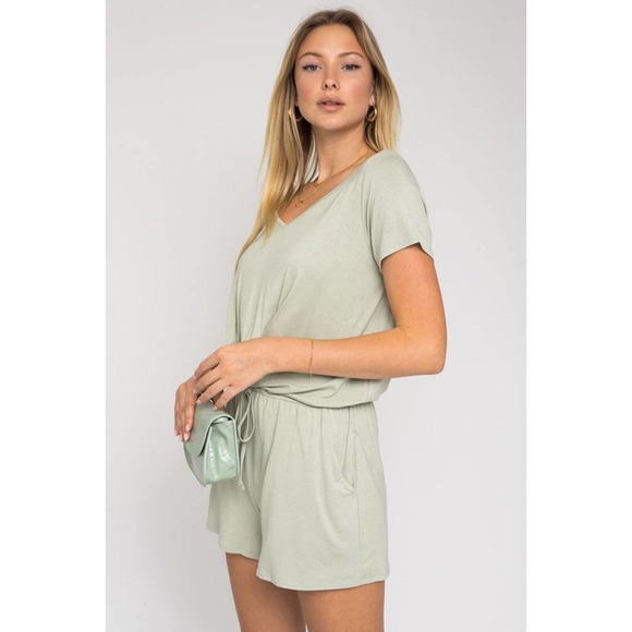 GILLI Short Sleeves V-Neckline Front Overlap Romper with Pockets in Sage - Picture 4 of 10